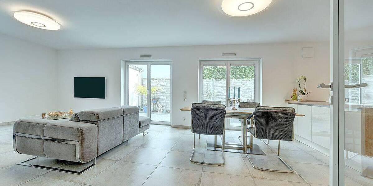 Einfamilienhaus Düsseldorf / Unterrath Unterrath - 5 Zimmer, 143 m&sup2;, 1.298.000&euro; | Angebot:26290812