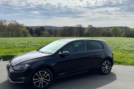VW Golf 79.000 km 12.900 &euro; Wuppertal 42329
