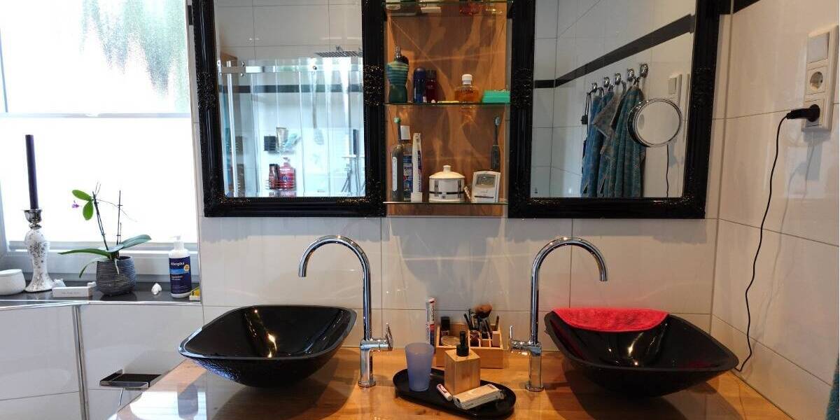 Etagenwohnung Solingen Solingen-Mitte - 3 Zimmer, 100 m&sup2;, 369.000&euro; | Angebot:26117689