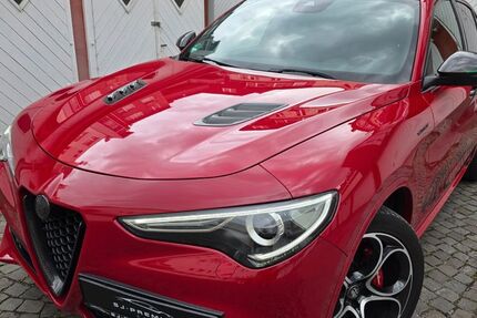 Alfa Romeo Stelvio 58.000 km 28.900 &euro; Wuppertal 42103