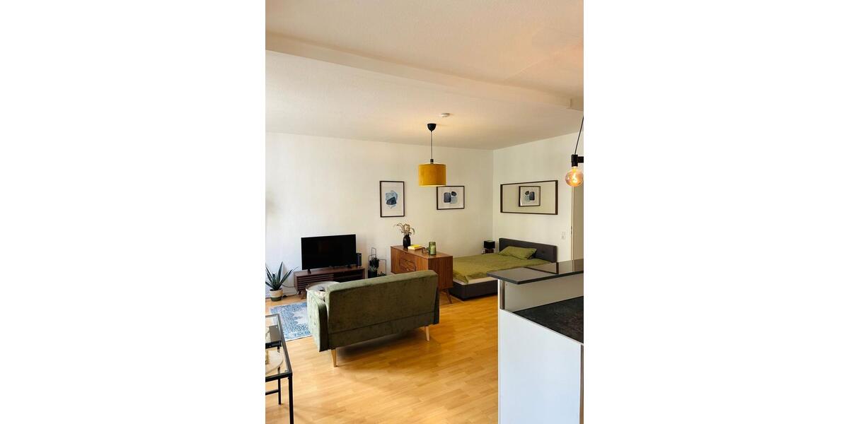 Etagenwohnung Düsseldorf Oberbilk - 1 Zimmer, 42 m&sup2;, 1.250&euro; | Angebot:24475320