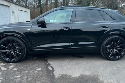 Audi Q8 14.900 km 111.622 &euro; Langenfeld 40764