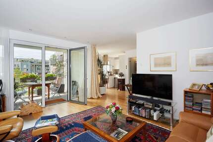Wohnung Düsseldorf Pempelfort - 4 Zimmer, 111 m&sup2;, 698.000&euro; | Angebot:27038811