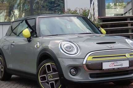 Mini Cooper SE 38.148 km 15.900 &euro; Neuss 41469
