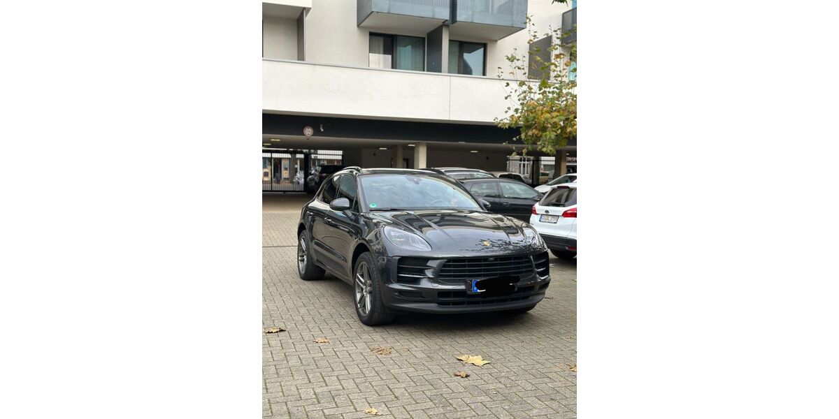 Porsche Macan 77.000 km 48.500 &euro; Köln 51147