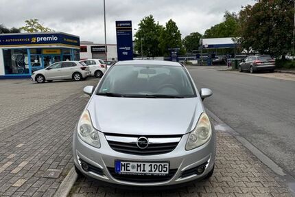 Opel Corsa 140.500 km 2.099 &euro; Langenfeld 40764