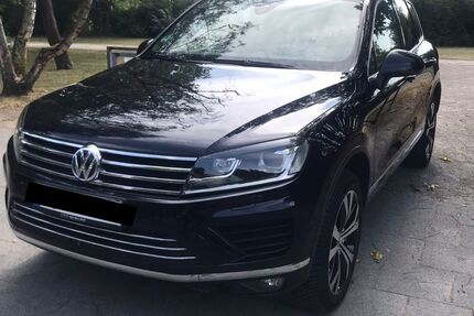VW Touareg 209.000 km 16.900 &euro; Leverkusen 51379