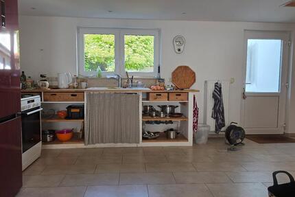 Haus Köln Mülheim - 4 Zimmer, 125 m&sup2;, 310.000&euro; | Angebot:25761556