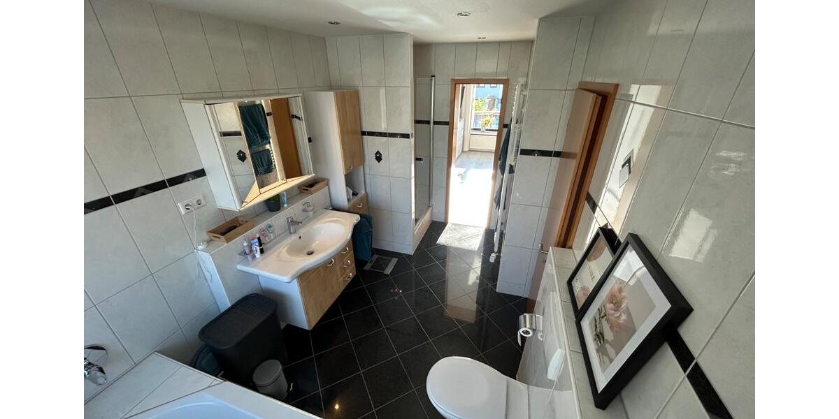 Reihenhaus Langenfeld (Rheinland) - 3.5 Zimmer, 115 m&sup2;, 550.000&euro; | Angebot:26272199