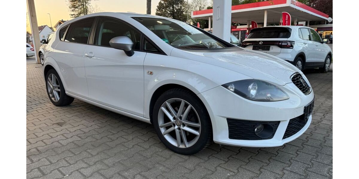 Seat Leon 134.000 km 5.950 &euro; mettmann 40822