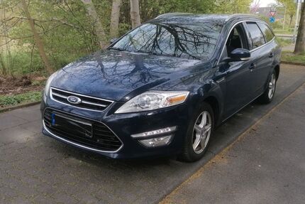Ford Mondeo 245.000 km 3.200 &euro; Langenfeld 40764
