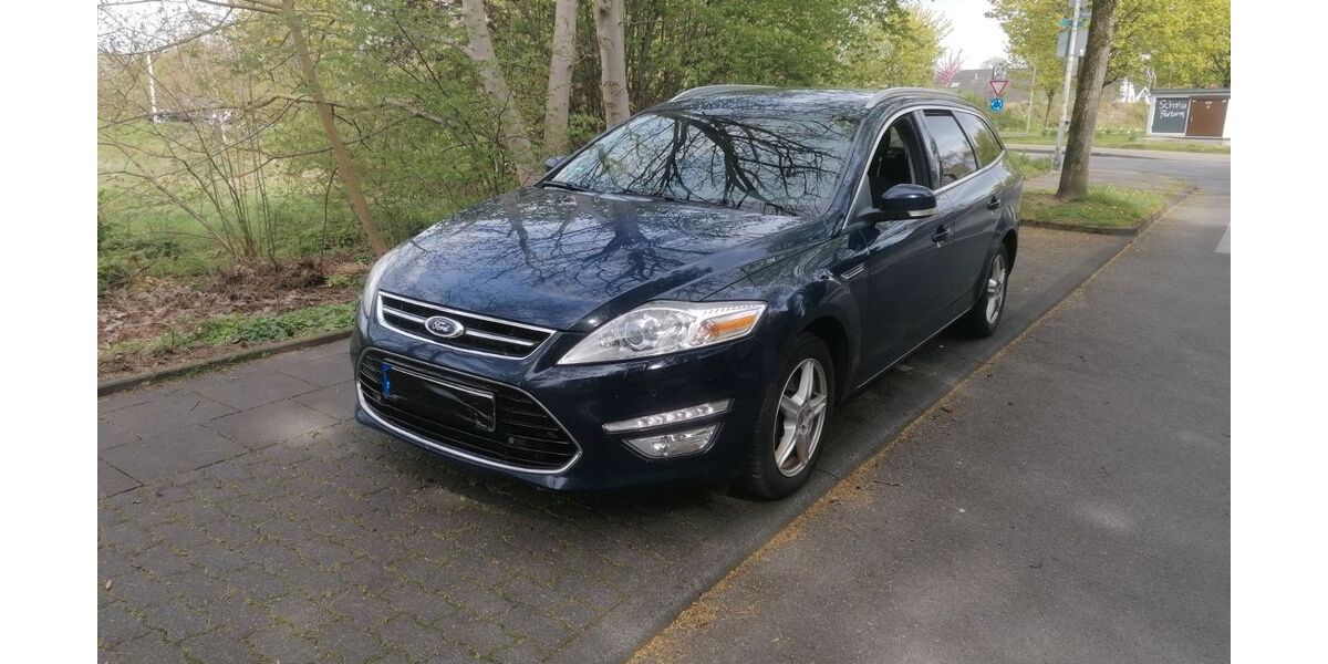 Ford Mondeo 245.000 km 3.200 &euro; Langenfeld 40764