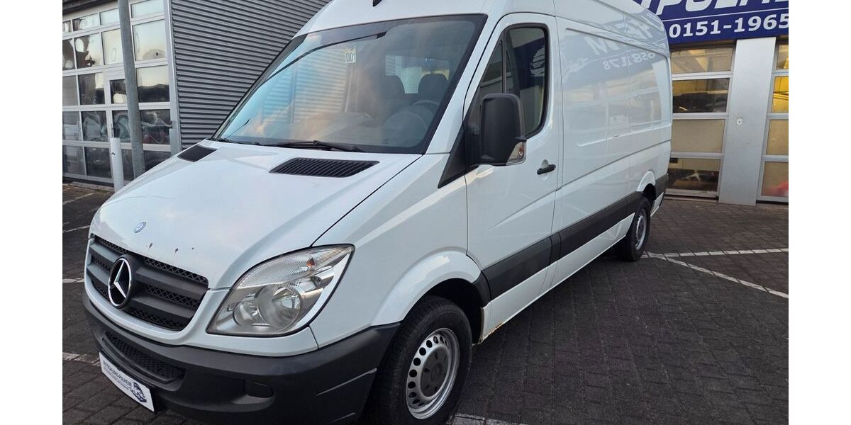 Mercedes-Benz Sprinter 219.000 km 8.950 &euro; Pulheim 50259