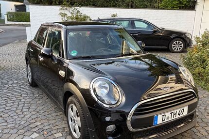 Mini ONE 34.688 km 13.599 &euro; Düsseldorf 40545