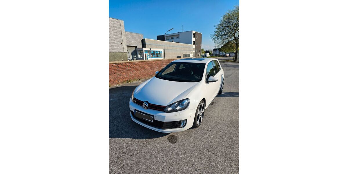 VW Golf 181.000 km 9.200 &euro; Velbert 42555