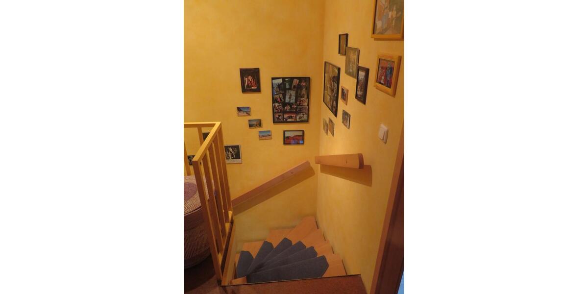 Dachgeschoßwohnung Bergisch Gladbach Frankenforst - 2 Zimmer, 42 m&sup2;, 500&euro; | Angebot:25981128