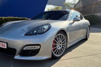 Porsche Panamera 145.000 km 26.900 &euro; Köln 50939