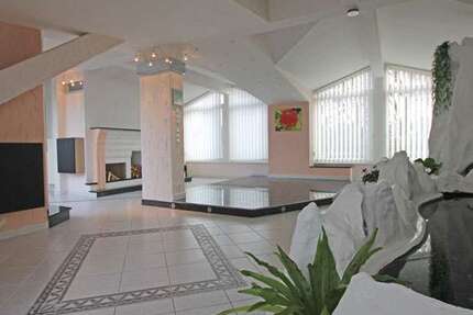 Wohnung Wuppertal Gemarkung Ronsdorf - 3 Zimmer, 130 m&sup2;, 344.000&euro; | Angebot:25793302