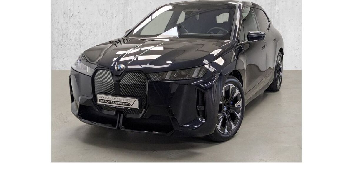 BMW iX 22.226 km 67.490 &euro; Düsseldorf 40595