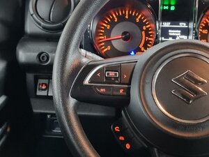 Suzuki Jimny Comfort AllGrip PKW Automatik AHK 53.265 km 31.800 &euro; HAAN 42781