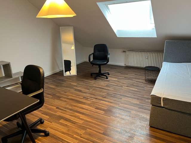 Zimmer Solingen Bech - 1 Zimmer, 580&euro; | Angebot:26819548