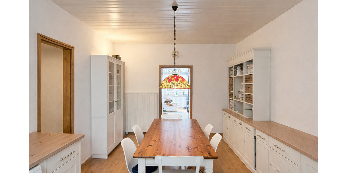 Etagenwohnung Düsseldorf Unterbilk - 2 Zimmer, 65 m&sup2;, 249.000&euro; | Angebot:26171285