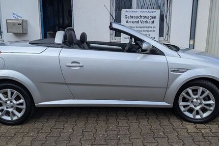Opel Tigra 140.094 km 2.990 &euro; Düsseldorf 40472