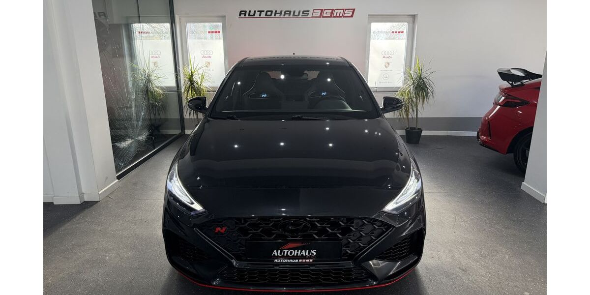 Hyundai i30 26.879 km 32.450 &euro; Remscheid 42857