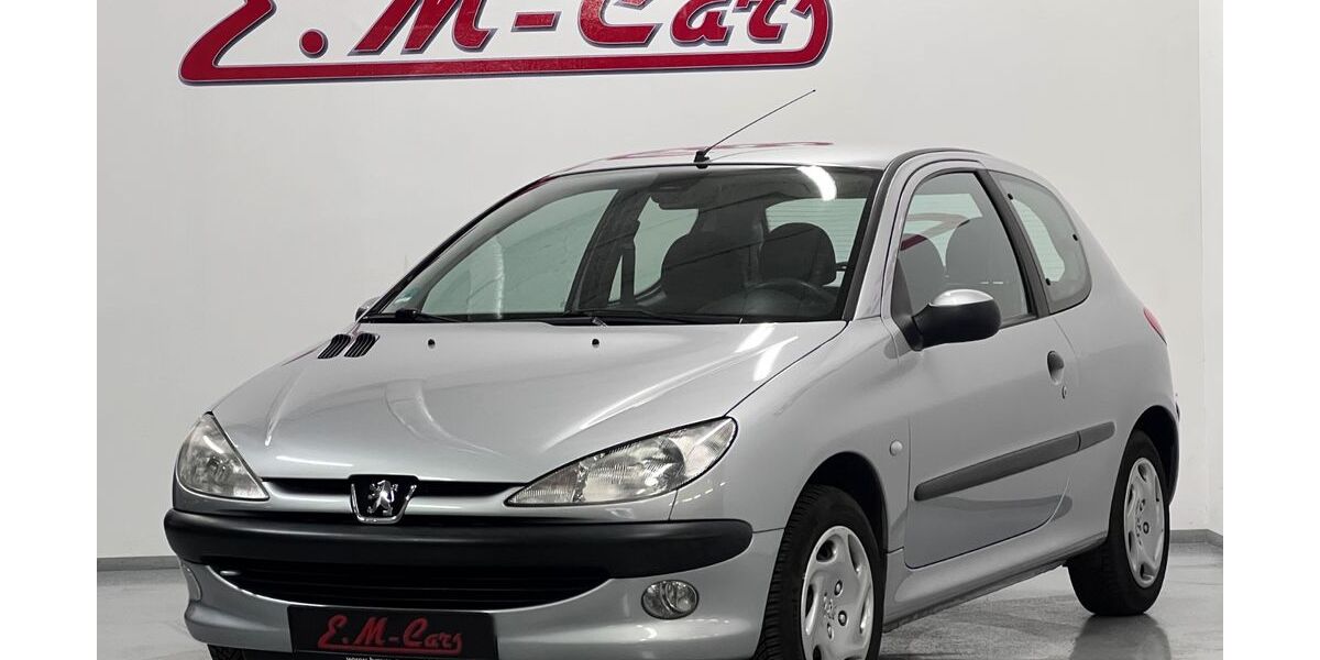 Peugeot 206 100.000 km 2.990 &euro; Wuppertal 42289