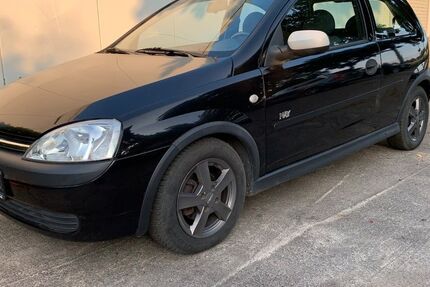 Opel Corsa 197.361 km 1.795 &euro; Köln 51107