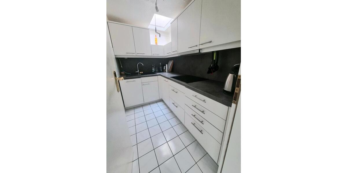 Dachgeschoßwohnung Düsseldorf Stadtbezirk 2 - 2 Zimmer, 66 m&sup2;, 999&euro; | Angebot:26268802