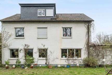 Haus Hilden Kalstert - 9 Zimmer, 245 m&sup2;, 725.000&euro; | Angebot:26106914