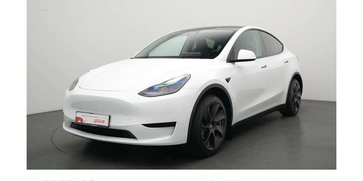 Tesla Model Y 54.856 km 30.988 &euro; Leverkusen 51373