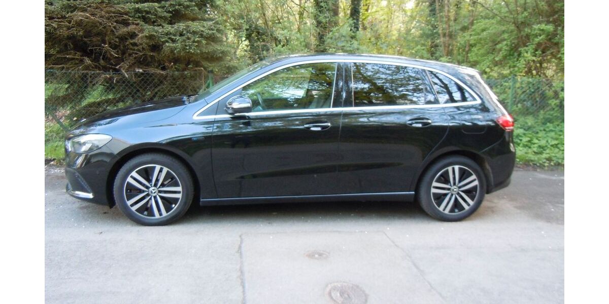 Mercedes-Benz B Electric Drive 93.800 km 17.950 &euro; Solingen 42655