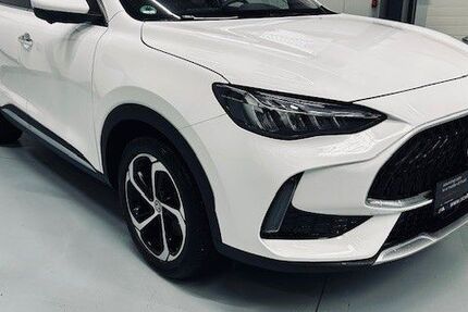 MG HS 31.000 km 19.889 &euro; Haan 42781