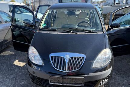 Lancia MUSA 111.246 km 2.399 &euro; Köln 50767