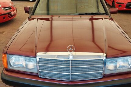 Mercedes-Benz 190 158.300 km 11.850 &euro; Wülfrath 42489