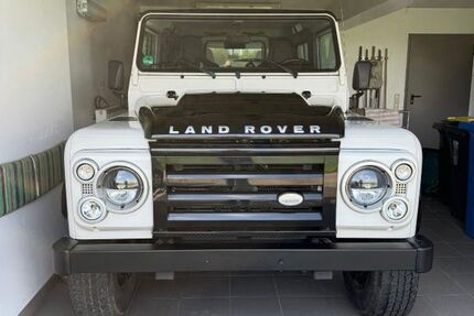 Land Rover Defender 93.000 km 41.500 &euro; Grevenbroich 41515