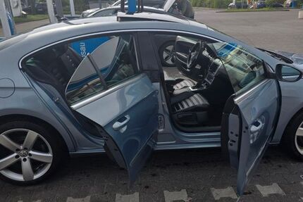 VW CC 206.000 km 6.200 &euro; Köln 51145