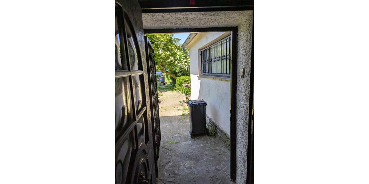 Einfamilienhaus Hilden - 6 Zimmer, 160 m&sup2;, 500.000&euro; | Angebot:26729914