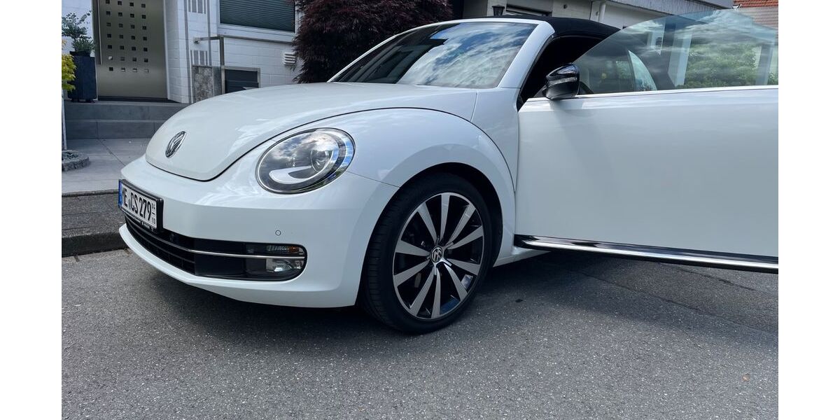 VW Beetle 67.400 km 14.900 &euro; Ratingen 40883