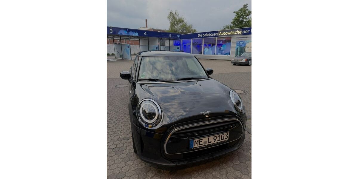 Mini ONE 73.900 km 15.800 &euro; Haan 42781