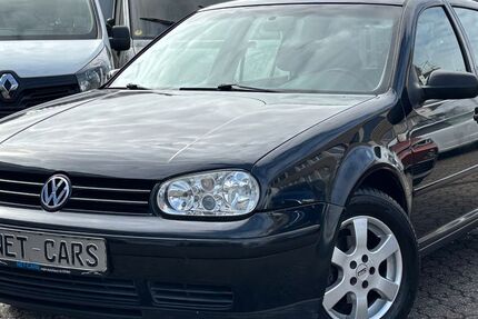 VW Golf 208.714 km 2.850 &euro; Hilden 40721