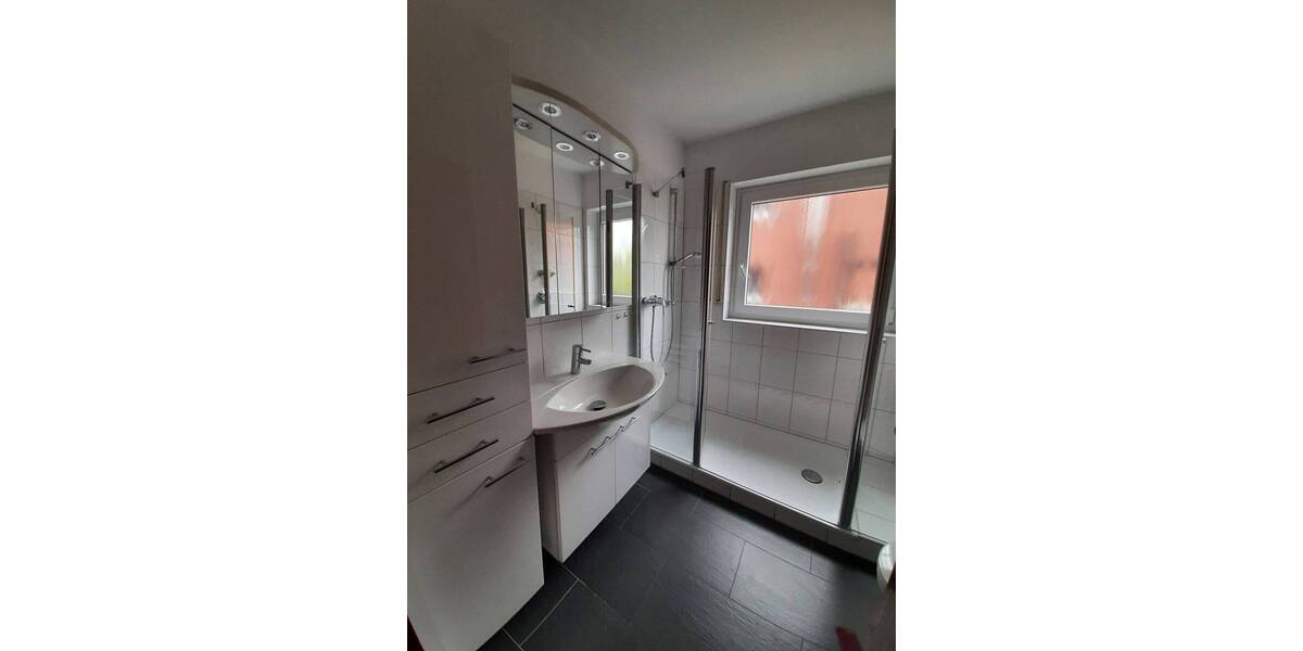 Etagenwohnung Düsseldorf Angermund - 2 Zimmer, 66 m&sup2;, 750&euro; | Angebot:26157248