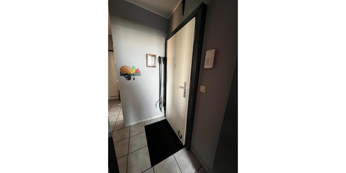 Etagenwohnung Neuss - 3 Zimmer, 84 m&sup2;, 278.000&euro; | Angebot:26168521