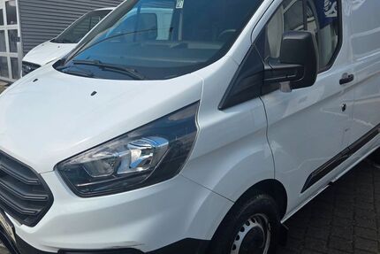 Ford Transit Custom 122.900 km 11.950 &euro; Pulheim 50259