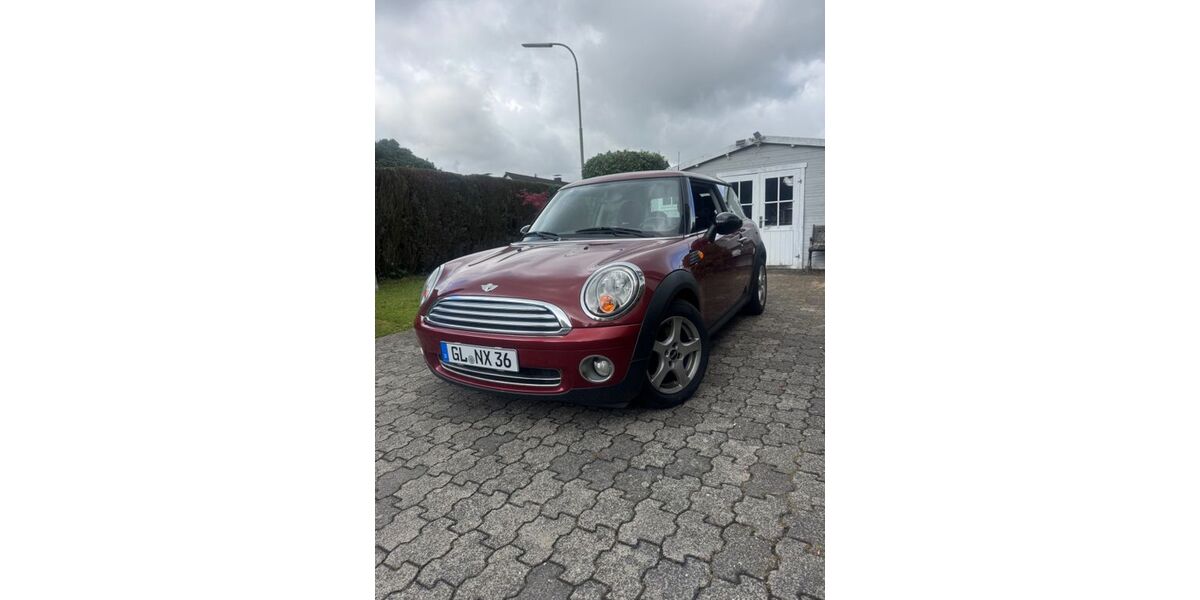 Mini ONE 106.000 km 4.800 &euro; Leichlingen 42799