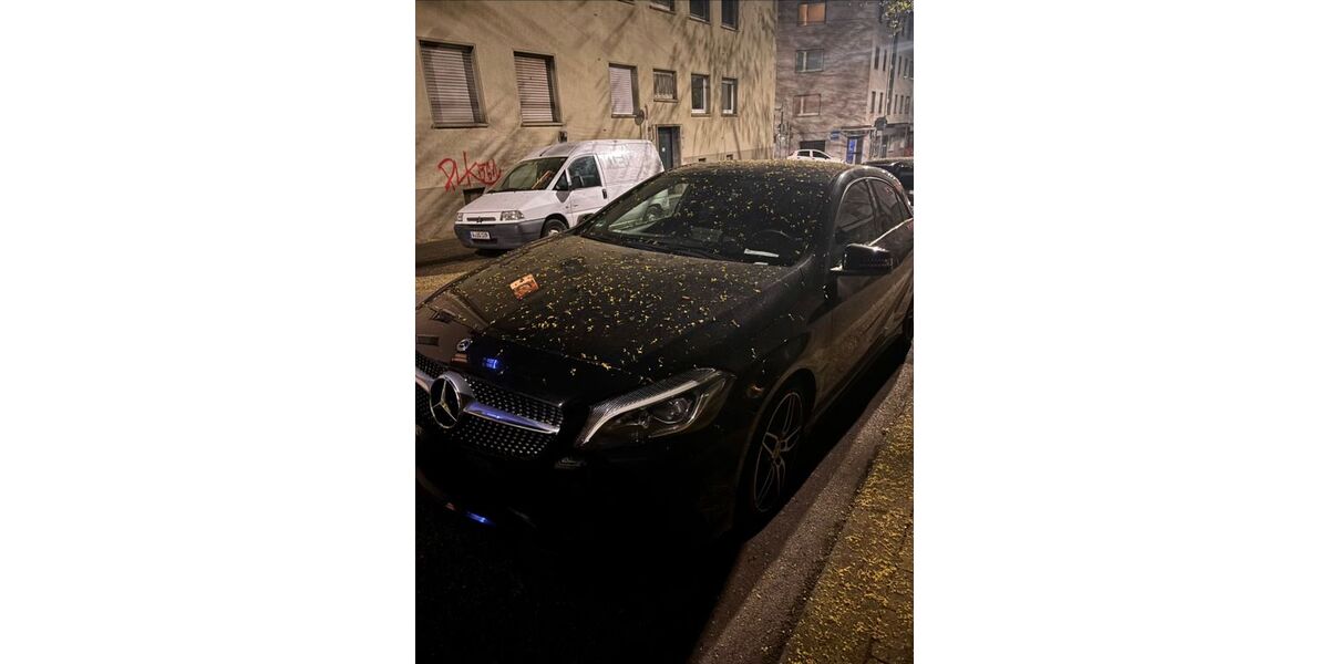 Mercedes-Benz A 180 101.000 km 14.500 &euro; Wuppertal 42103