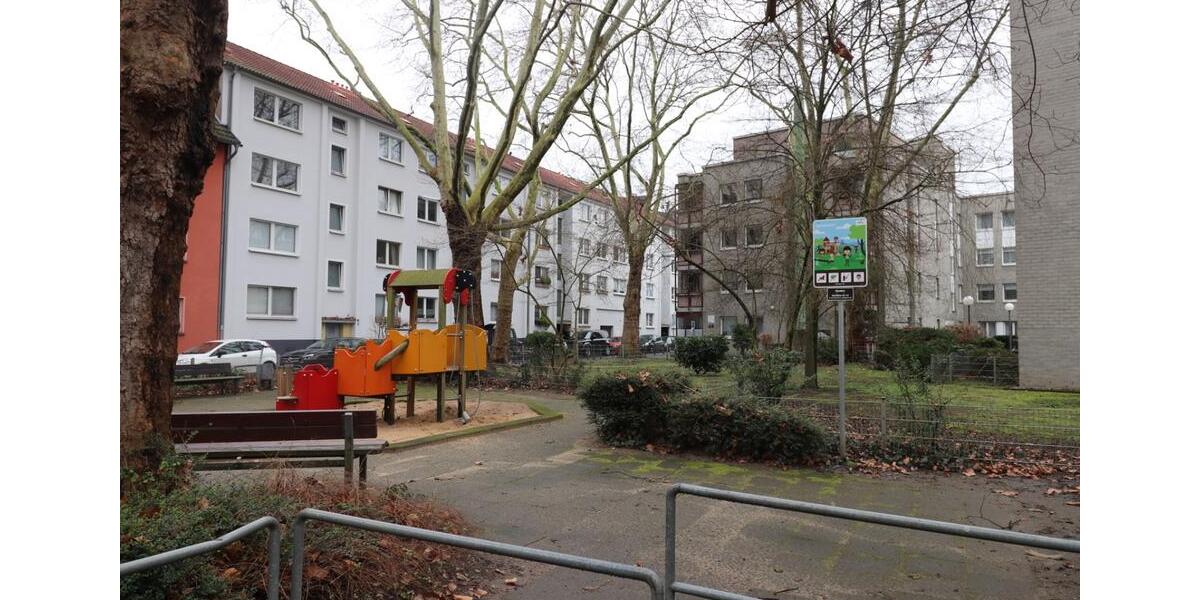 Hochparterre Köln Innenstadt - 3 Zimmer, 90 m&sup2;, 417.000&euro; | Angebot:26256476