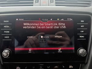 Skoda OCTAVIA TSI RS 2.0 Combi +Navi+CarPlay+Totwinkel+ 89.000 km 23.450 &euro; Meerbusch 40667